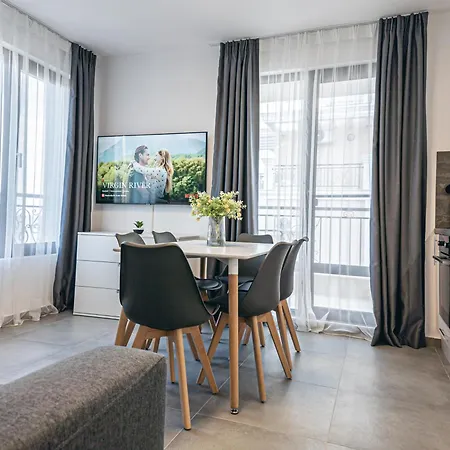Mary - Polarstar Real Estate Sveti Vlas